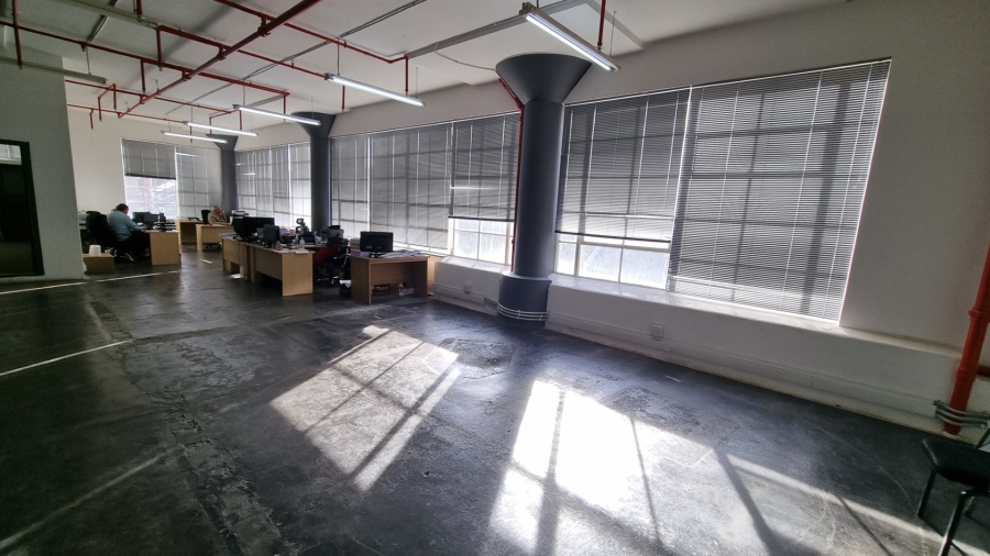 To Let Commercial Property for Rent in Woodstock Western Cape